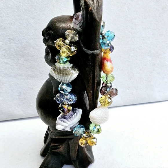 Glass Bead Seashell Bracelet Stretchy - Picture 8 of 15